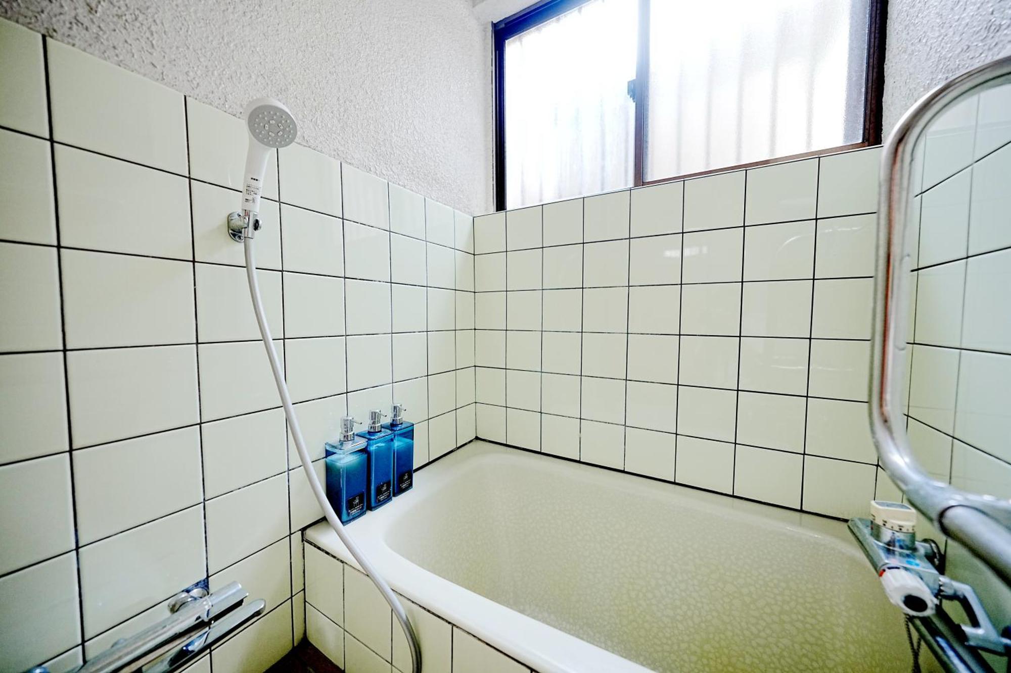 Villa Family Or Business Travel 20 Percent Off 20 Guests 144sqm Free Ikebukuro Shuttle 2 Kitchens Bathrooms 4 Bedrooms Präfektur Tokio