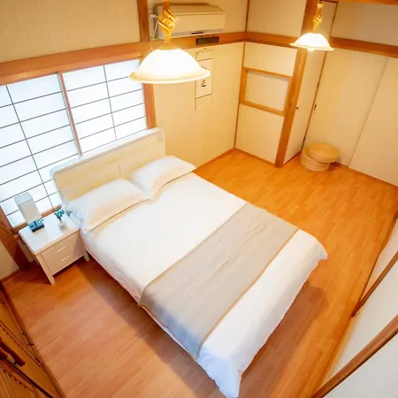 Family Or Business Travel 20 Percent Off 20 Guests 144Sqm Free Ikebukuro Shuttle 2 Kitchens Bathrooms 4 Bedrooms 東京都 エクステリア 写真