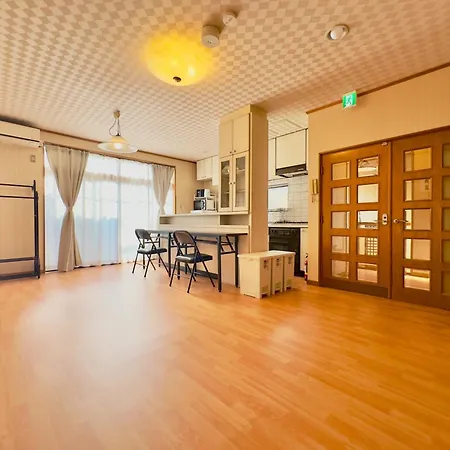 Family Or Business Travel 20 Percent Off 20 Guests 144Sqm Free Ikebukuro Shuttle 2 Kitchens Bathrooms 4 Bedrooms 東京都 エクステリア 写真